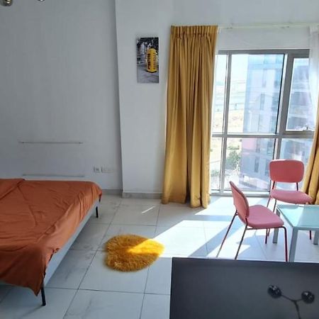 Beautiful Studio Apartment Close To Expo Dubai Ngoại thất bức ảnh