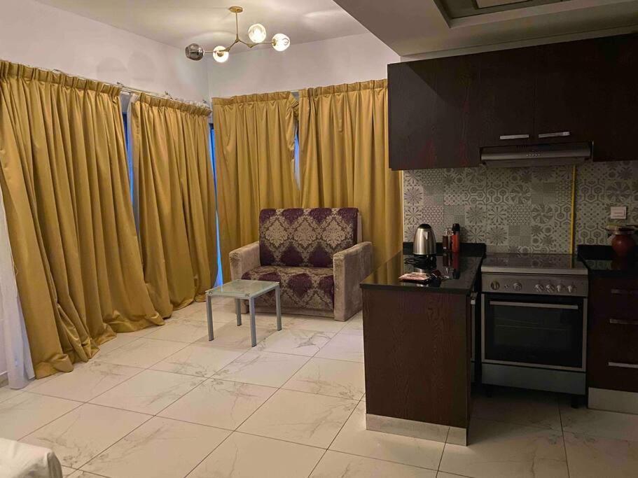 Beautiful Studio Apartment Close To Expo Dubai Ngoại thất bức ảnh